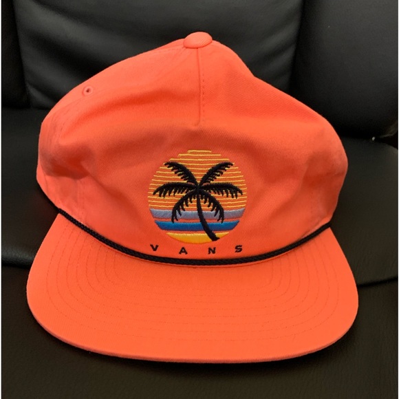 Vans Accessories - Vans 🧡 snap back 🧡 flat bill hat